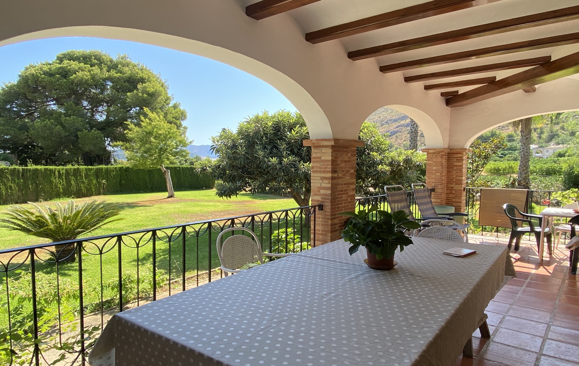 TRADITIONAL STYLE VILLA JUST 10 KM FROM DENIA